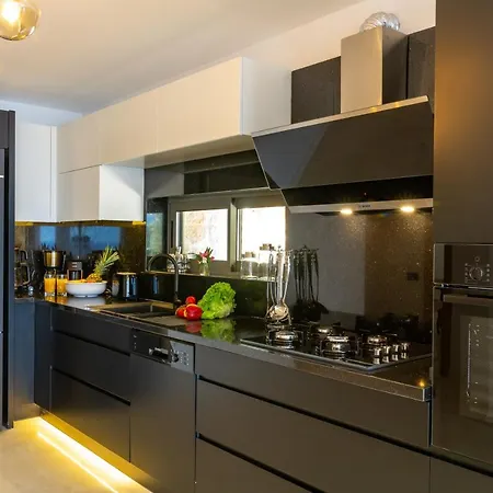 Water Edge 2 Villa Kas